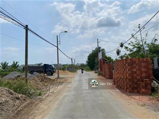 Đất cần giuộc, mtd nhựa 6m, 530tr/140m2, cách ql50 200m, cách chợ kế mỹ 400m. shr, full thổ cư.
