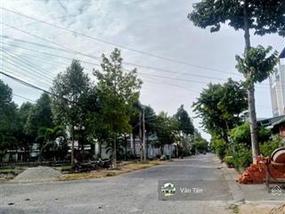 Đất kdc p5, thành phố trà vinh, ngang trường đại học trà vinh. 110m2/370tr. shr, thổ cư full