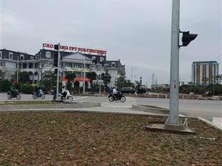 Em có toà ccmn dòng tiền ổn  sát fpt trịnh văn bô  nhổn  nhà xây mới 85m2  thang máy