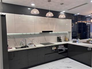 Bán căn hộ 3pn, 2wc, 108m2 tại sunshine center.  0916 023 ***