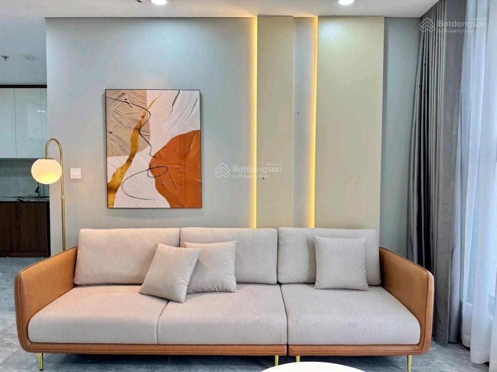 Cho thuê quỹ căn hộ 3 phòng ngủ. dt 105m  114m 119m127m tại chung cư capital elite 18 phạm hùng