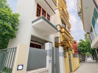 Ngọc hồi hoàng mai diện tích 55m mt 4,5m nhà dân xây 6 tầng ngõ rộng ô tô vào nhà sổ vuông nở hậu.