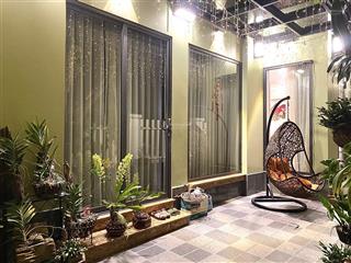 Bán căn chân đế happy house 97,2m2 giá thỏa thuận. tại việt hưng, long biên, hà nội