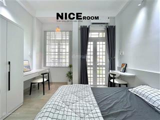 Cho thuê căn hộ studio ban công full nội thất khu sân bay tân sơn nhất, tân bình