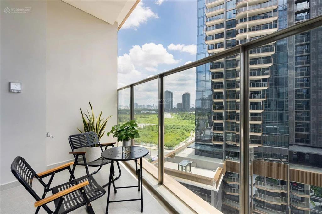 Ch gần sân bay đường phạm văn đồng 2pn/2tỷ080triệu /sổ sẳn/ full nội thất o799.303.195 ngọc