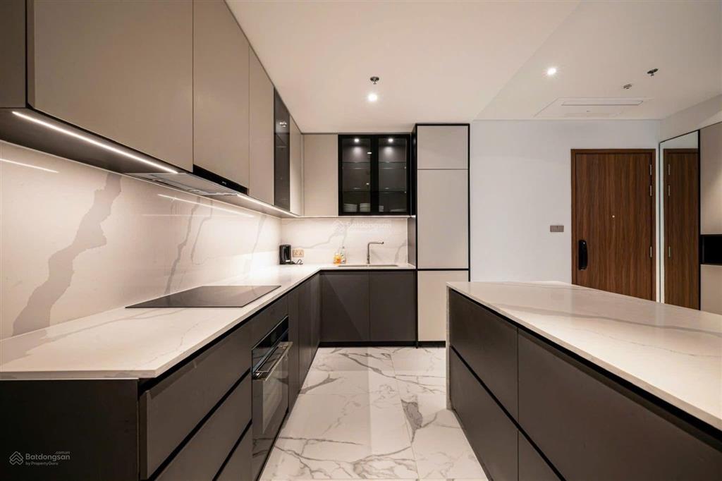 Ch gần sân bay đường phạm văn đồng 2pn/2tỷ080triệu /sổ sẳn/ full nội thất o799.303.195 ngọc