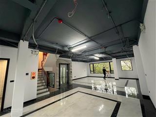 Cho thuê 100m x 7 tầng thang máybiệt thự liền kề hoàng như tiếp  bồ đề  vỉa hè  pccc tự động.