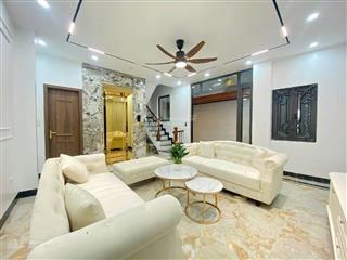 Bán nhà 6 tầng, thang máy minh khai, hai bà trưng 9.85tỷ