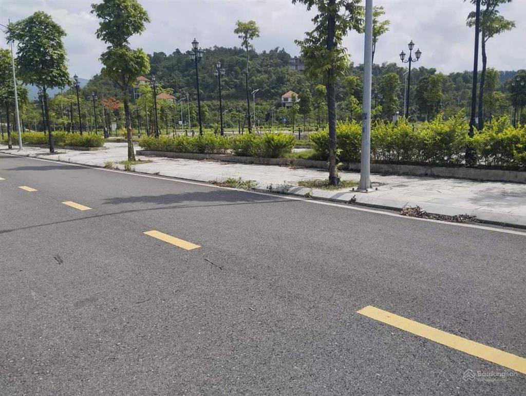 Chính chủ cần bán đất nền dự án phương đông green valley, 15 triệu/m2, 200m2, view đẹp công viên