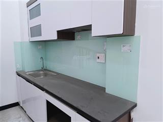 Nhà mới kính koong, thiết kế hiện đại, mặt tiền siêu rộng, 5 tầng ở ngay