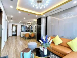 Căn hộ tại dự án handico complex căn góc 3 ngủ sáng !