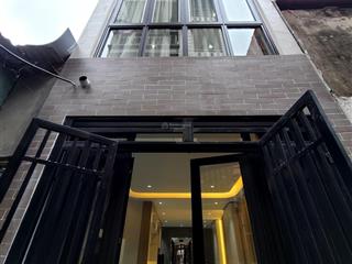 Bán gấp nhà 5 tầng 31m2 có thang máy full nội thất cao cấp, 7tỷ tại phố lụa, vạn phúc, hà đông, hn