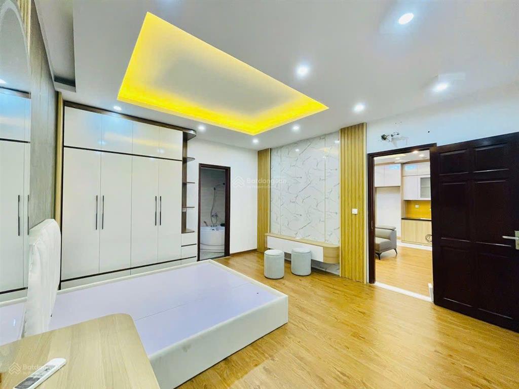 Bán căn hộ cc 132,9m2 tại ct1 coma 6 dream town, giá tốt 8,1 tỷ