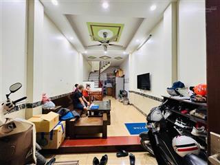 Lê quang đạo  phú đô, gần ô tô, dt 35m2 x 5 tầng, khu vực sầm uất trường học các cấp. giá 8 tỷ