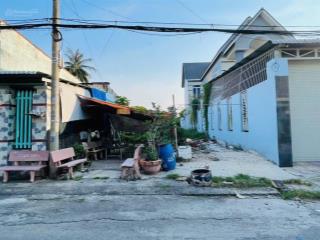 Muốn bán lô đất mặt tiền đường số 27 việt kiều, tân thông hội, củ chi