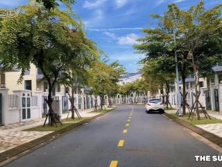 Chính chủ cần bán căn nhà phố the suite 8x20 aqua city. giá 7,6 tỷ full. nhận nhà ở ngay