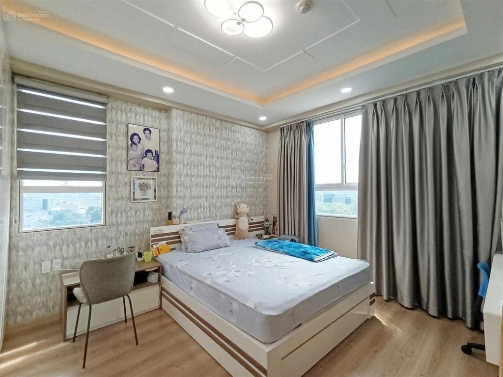 Bán nhanh căn hộ 3pn 98m2 the botanica full nội thất nhà đẹp. giá chỉ 6.9 tỷ
