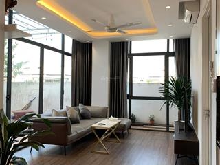 Cần bán căn hộ penthouse him lam 6a, 3pn, nhà đẹp, có sân vườn rộng thích hợp nghĩ dưỡng  ngay