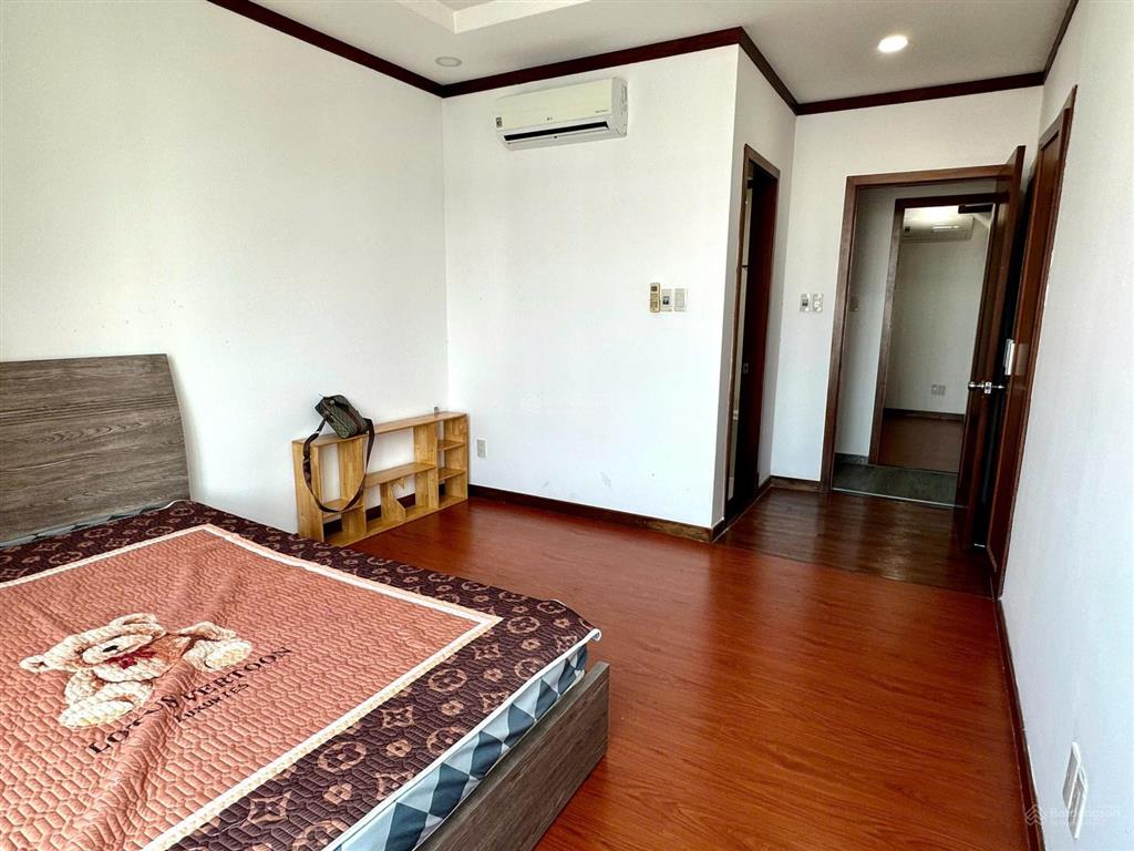 Cần bán căn hộ chung cư hoàng anh thanh bình, 2pn, view đẹp, lầu cao, có thể ở ngay