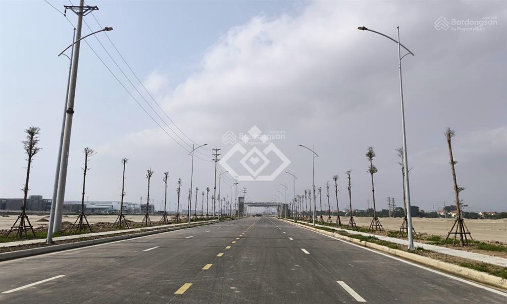Cđt bán lô đất 6000m2 trong ccn quảng lãng, hưng yên, cách hà nội chỉ 30 km  giá tốt nhất tt
