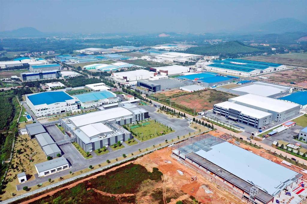 Chuyển nhượng nhà xưởng điện tử 3200m2 trên lô 1.3ha tại kcn bá thiện, vĩnh phúc  giá độc quyền