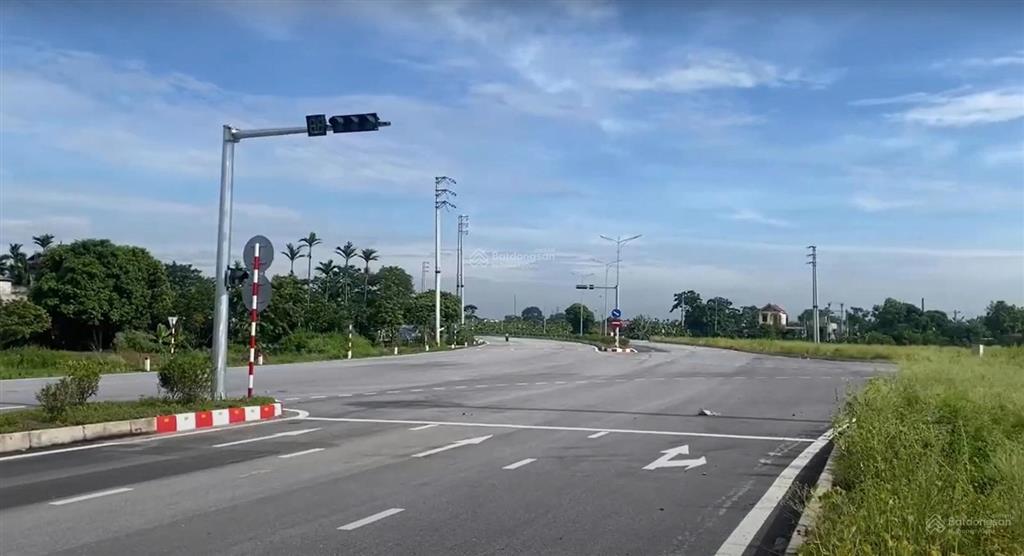 Chuyển nhượng duy nhất 10.000m² ccn yên lệnh  tt logistics, ql38b, cách hà nội 50km |giá 2,4tr/m²