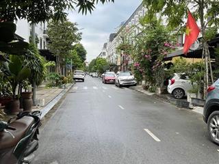 Bán nhà liền kề khu đô thị văn phú hà đông dt 50m2, 6 tầng thanh máy ô tô vào nhà, kinh doanh