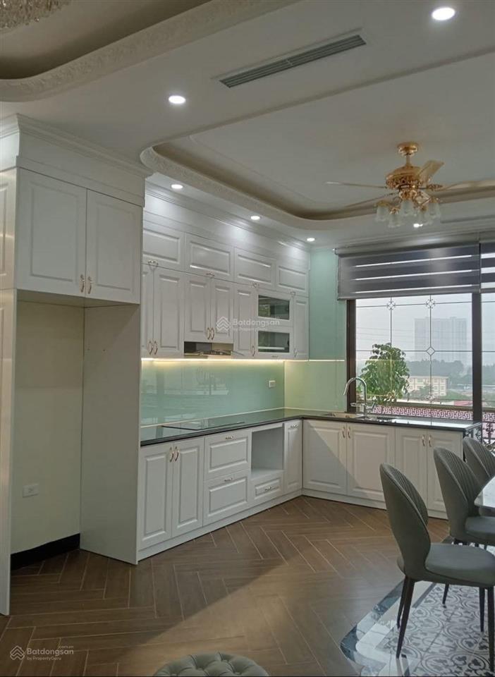 Bán nhà phố ngô thì nhậm hà đông, dt 50m2, 4 tầng ô tô vào nhà, kinh doanh, để ở, giá trên 10 tỷ