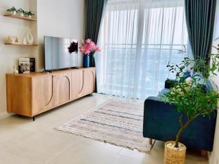 Cho thuê căn hộ 2pn thiết kế rất thoáng nhận nhà vào ở liền