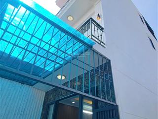 Nhà đẹp sát cạnh thanh trì 4 tầng dtsd 50m2 lung linh có sân để xe cực thoáng