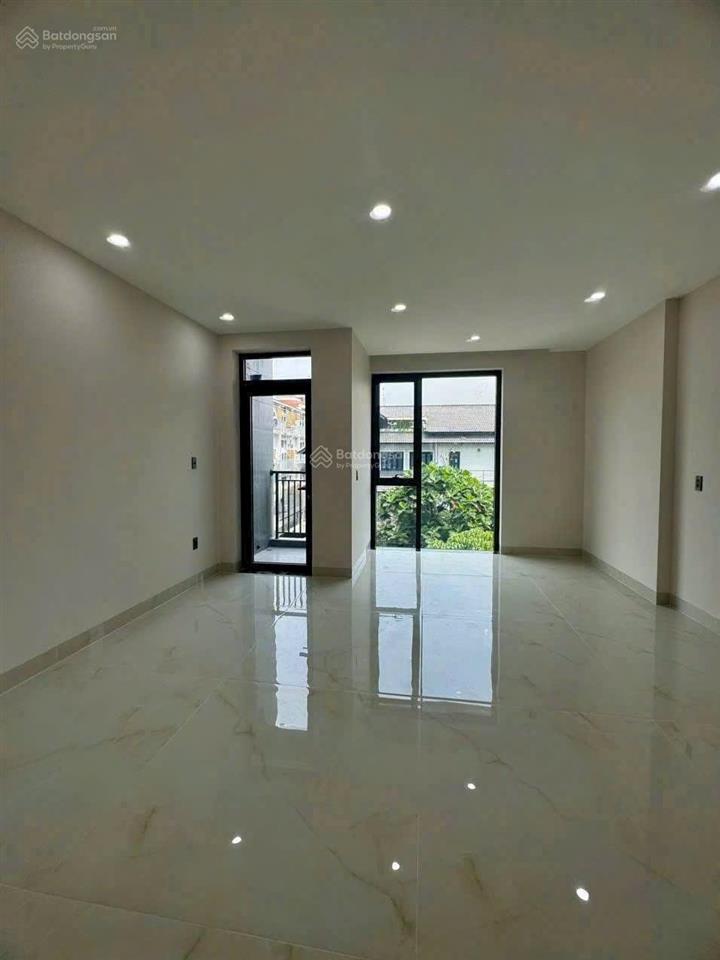Nhà cho thuê ngay khu đảo kim cương (q2), dt 5x20m, hầm 4 tầng, 2 sàn trống, 4 phòng giá 45 tr/th
