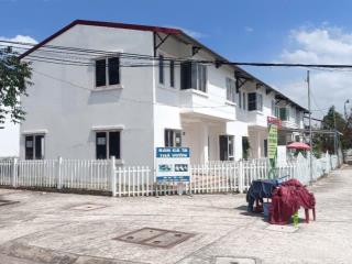 Bán căn nhà tại khu đô thị dta sát đường chính nguyễn văn cừ