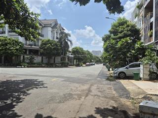Siêu biệt thự góc trung tâm quận 2 phường an phú 281m2 hầm 4 lầu. nội thất ý giá chỉ nhỉnh 18 tỷ