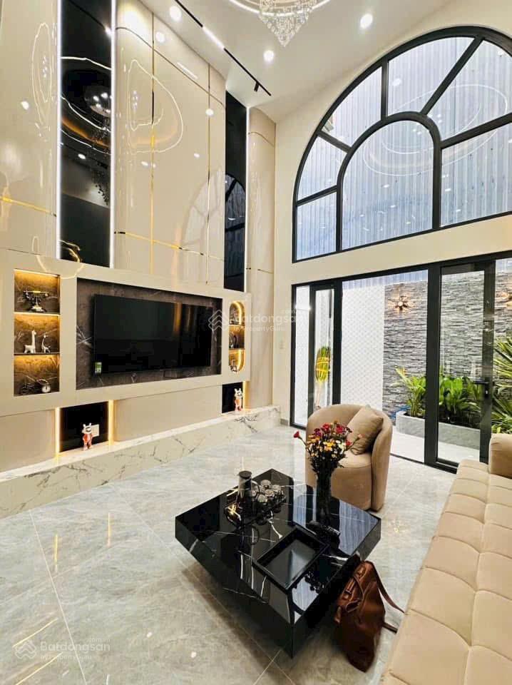 Bán nhà mới xây 1 trệt, lửng, 3 lầu 70m2 đường 12m nhà có chiều dài an phú đông chỉ 7 tỷ hơn