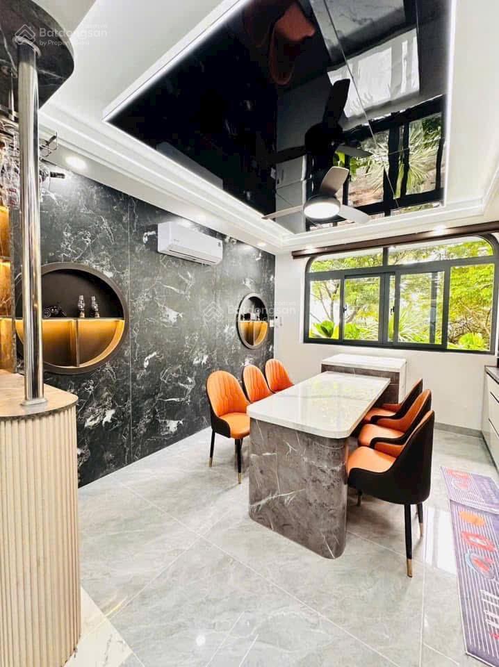 Bán nhà mới xây 1 trệt, lửng, 3 lầu 70m2 đường 12m nhà có chiều dài an phú đông chỉ 7 tỷ hơn