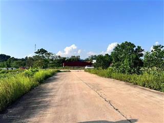 E có lô đất bán ở đồng tướng, hướng đạo vị trí đầu cửa ngõ kcn tam dương. đất đấu giá full thổ cư