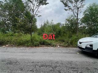 Hàng hiếm đồng xuân, kim long, giáp tp. vĩnh yên!
99m2 (mt 5.5m), đường 13,5m thông thoáng