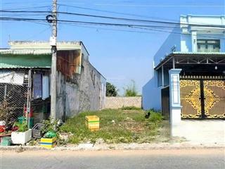 Cực phẩm lô đất vị trí đẹp 100m2 ngay trung tâm văn hóa thị trấn củ chi  990trieu