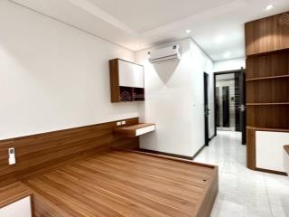 Trung tâm hai bà trưng  phân lô ô tô đỗ cửa