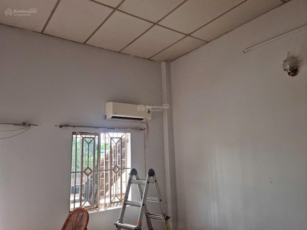 Bán nhà riêng hẻm c7c 1 lầu 4 tỷ 7