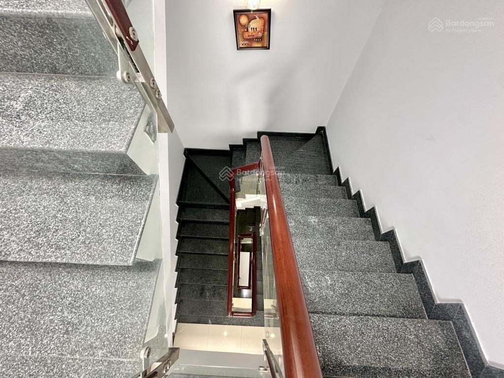 Vip  giga mall  khu bên sông hiệp bình chánh, thủ đức  nhà 5 lầu, 96m2 chỉ 9,68 tỷ  tl