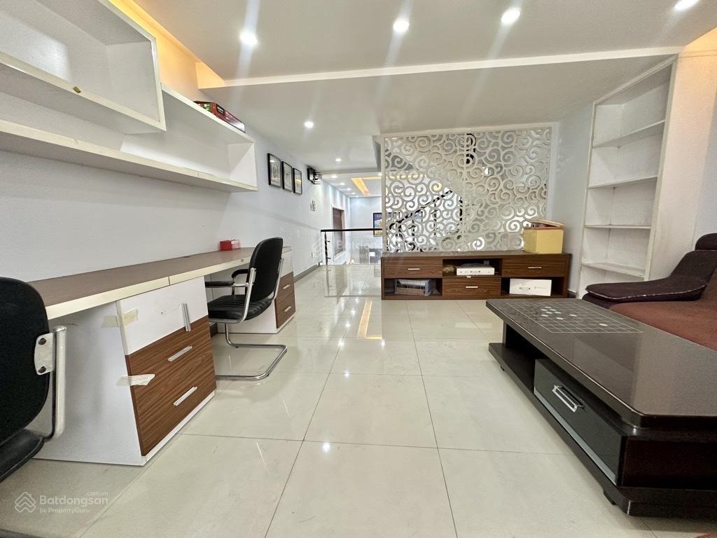 Vip  giga mall  khu bên sông hiệp bình chánh, thủ đức  nhà 5 lầu, 96m2 chỉ 9,68 tỷ  tl