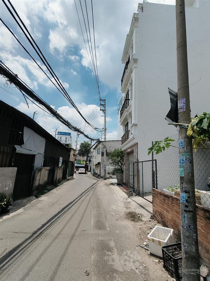 Nhà mặt tiền  phạm văn đồng  phường thủ đức  tp.hcm, ngang 6,5m  145m2  giá 9 tỷ(tl)