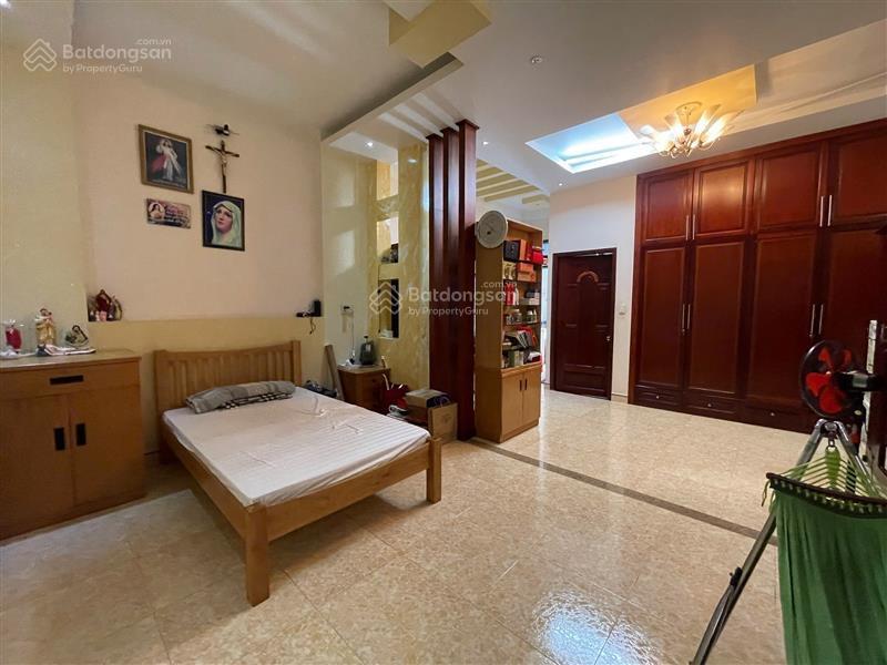 Vip  nhà bình thọ  đường dân chủ  võ văn ngân  thủ đức  180m2  3 tầng  giá chỉ 18,68 tỷ tl