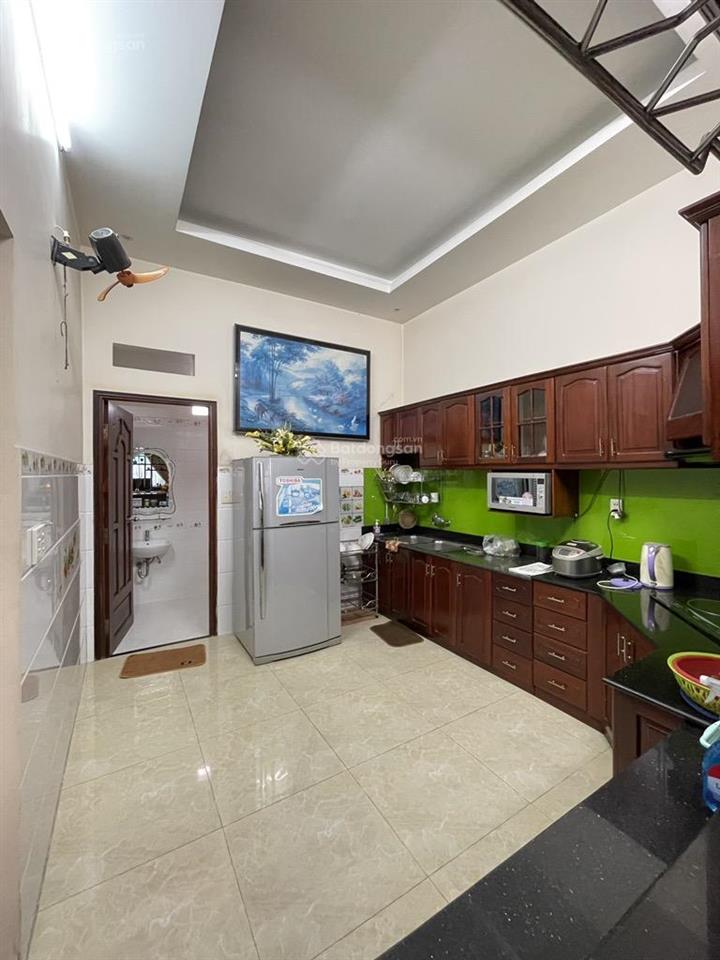 Vip  nhà bình thọ  đường dân chủ  võ văn ngân  thủ đức  180m2  3 tầng  giá chỉ 18,68 tỷ tl
