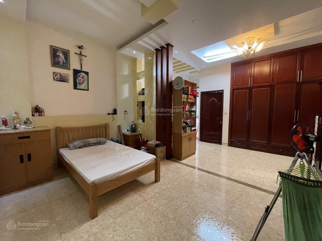 Vip  nhà bình thọ  đường dân chủ  võ văn ngân  thủ đức  180m2  3 tầng  giá chỉ 18,68 tỷ tl