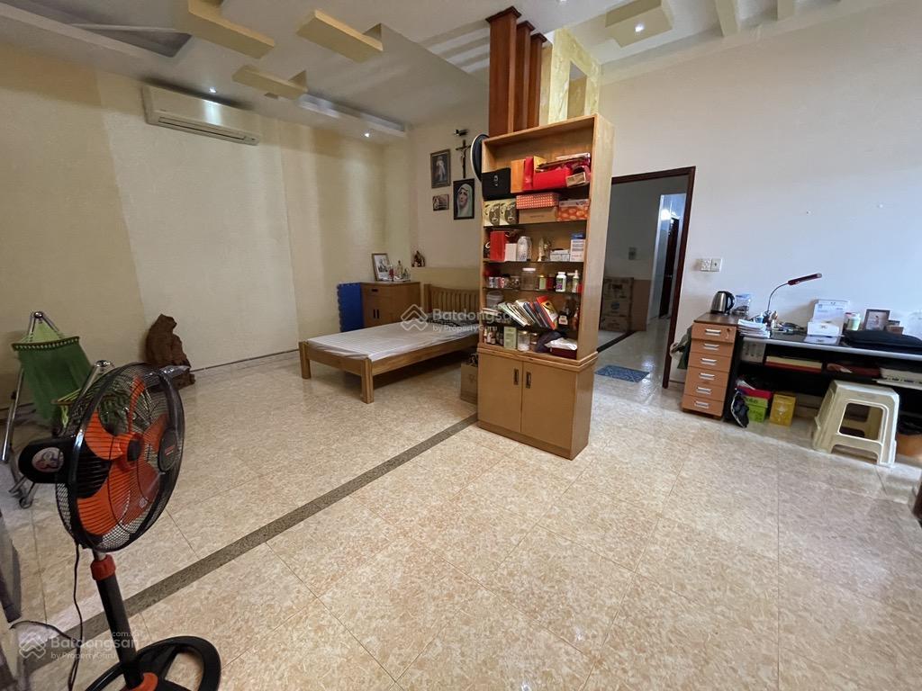 Vip  nhà bình thọ  đường dân chủ  võ văn ngân  thủ đức  180m2  3 tầng  giá chỉ 18,68 tỷ tl