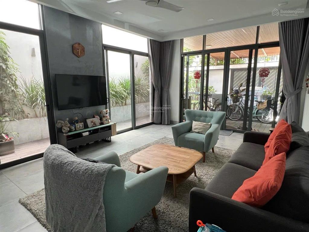 Vip  khu bên sông  gigamall  phạm văn đồng  dt 156m2  ngang 6m  giá 16,99 tỷ tl