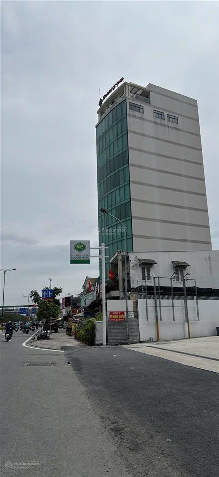 Vip  mặt tiền kd ngay phạm văn đồng  giga mall  dt 375m2  ngang 10,6m  giá 36,99 tỷ (tl)