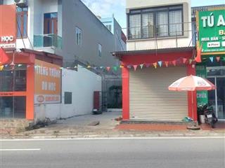 Bán đất mặt đường tl 398 thôn hồng giang  đứcgiang  yên dũng. 98m2  mặt tiền 4m. giá 2,82 tỷ